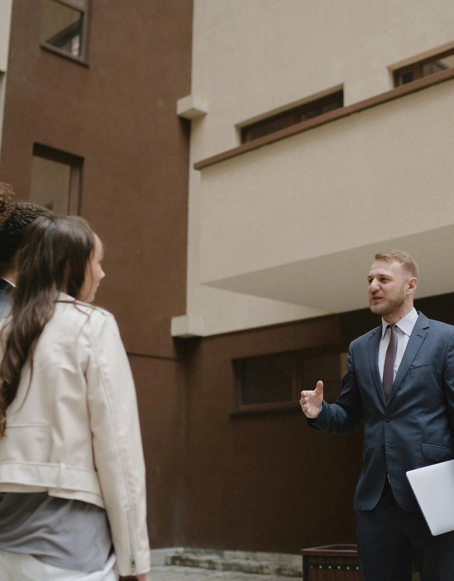 8d80c6a7-719d-43ef-8cf6-614483c5246a