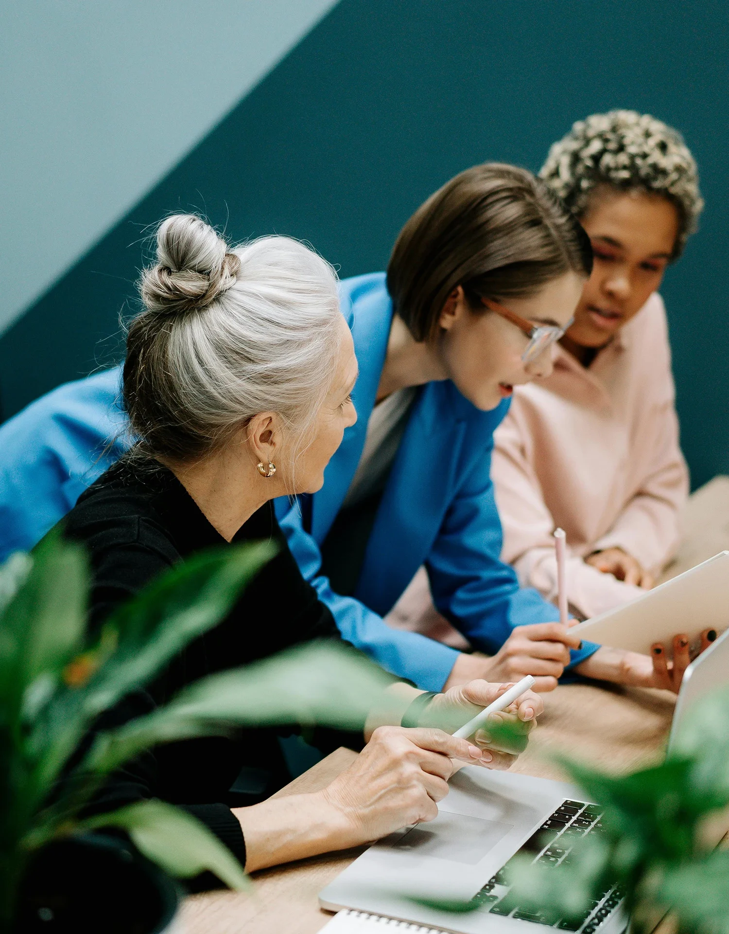 b6215b20-aaea-4c17-a053-0779cdf8ccd7